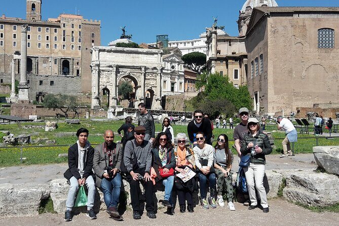 Rome: Colosseum Arena and Roman Forum | Small Group First Access - Small-group guiding: why hearing the story matters more than you think