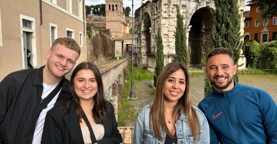 Rome: Colosseum, Circus Maximus, Forum & Ancient Rome Tour - Circus Maximus and the Colosseum Outside: How to End Strong