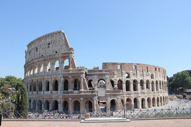 Rome: Colosseum Express Tour with Forum & Palatine Access - Roman Forum Time: The Empire’s Real Neighborhood