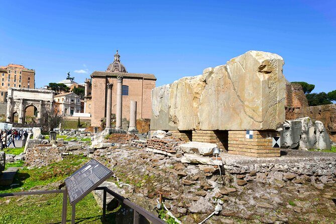 Rome: Colosseum, Forum, and Palatine Hill 3 hr Tour - Roman Forum Streets: Turning Ruins Into Real Places