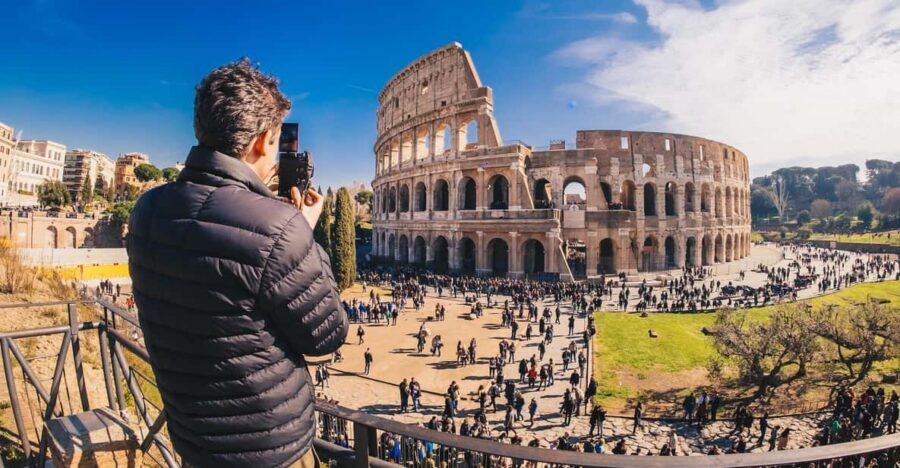 Rome: Colosseum & Forum Experience with Free Audio Guide App - Meeting Your Host Near Arco di Costantino