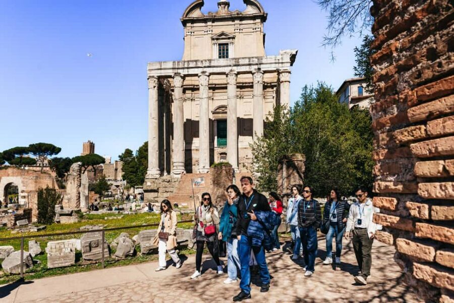 Rome: Colosseum, Forum & Palatine Hill Tour & Optional Arena - Key highlights at a glance