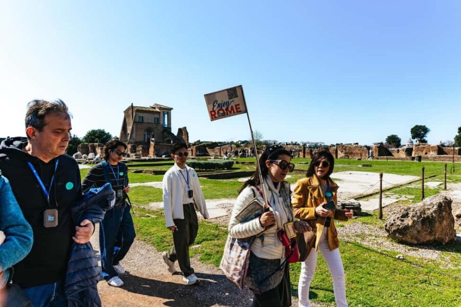 Rome: Colosseum, Forum & Palatine Hill Tour & Optional Arena - Palatine Hill: the founding story and the addresses of power