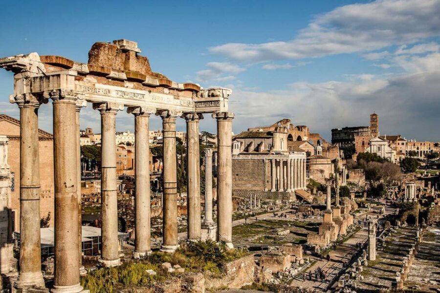 Rome: Colosseum & Forum Small Group Tour with Palatine Hill - Capitoline Hill, Pantheon Area, and the End Near Piazza Navona