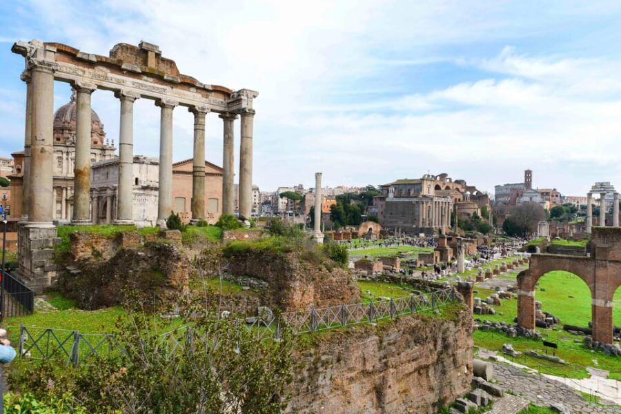 Rome: Colosseum & Forum with Audio Guide App -Optional Arena - Palatine Hill: Imperial Residences and Big Views