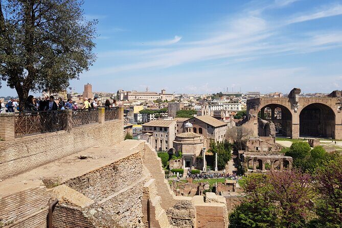 ROME: colosseum gladiator arena forum& palatine guided tour - Timing, Weather, and Security: How to Avoid Day-Spotters