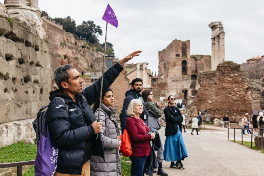 Rome: Colosseum, Palatine Hill & Roman Forum Guided Tour - Colosseum Arena Floor access: the upgrade that changes your perspective