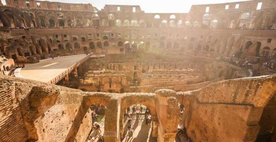 Rome: Colosseum, Palatine & Roman Forum Tour w/Entry Ticket - What Headsets Change: Hearing the Guide in a Noisy Crowd