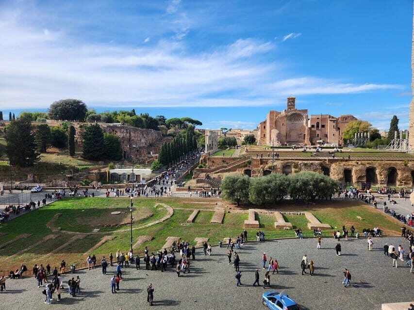 Rome: Colosseum, Roman Forum, and Palatine Hill Experience - Inside the Colosseum: Big Structure, Limited Time