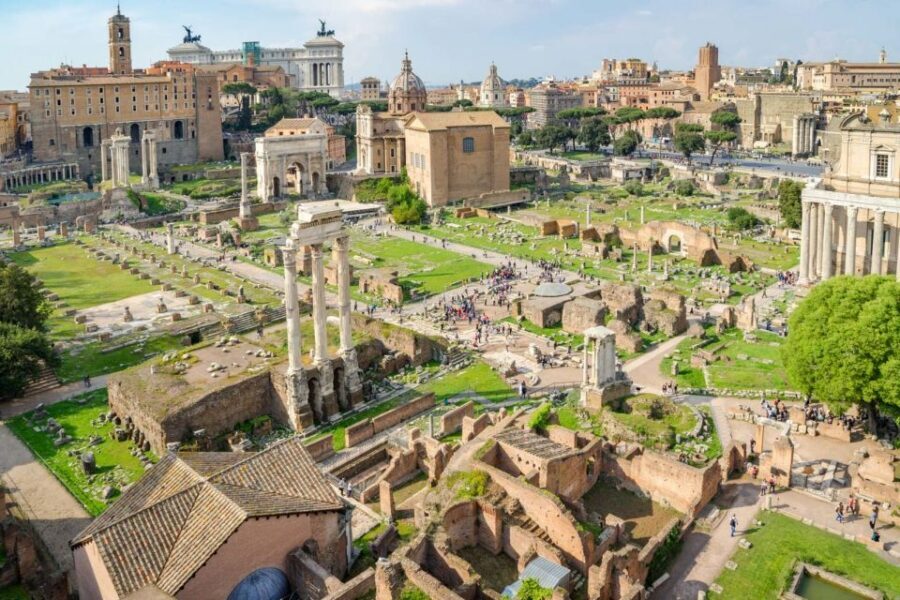 Rome: Colosseum, Roman Forum and Palatine Hill Group Tour - Palatine Hill: The Best Views and the Emperor-Home Perspective