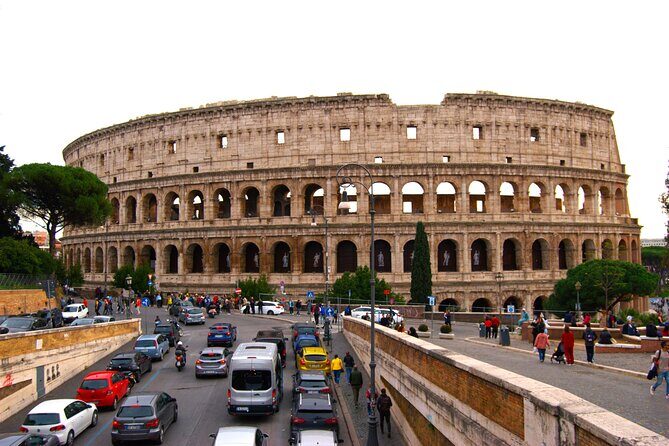 Rome: Colosseum, Roman Forum & Palatine Hill Experience - Arena Floor vs. Underground: choose your version of gladiator Rome