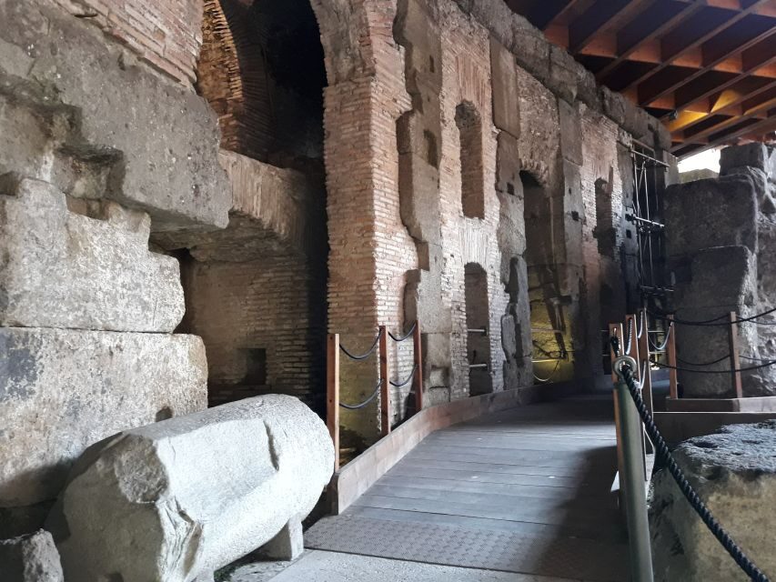 Rome: Colosseum Underground Small Group Guided Tour - A quick sweep of the Colosseum: the upper tiers without the chaos