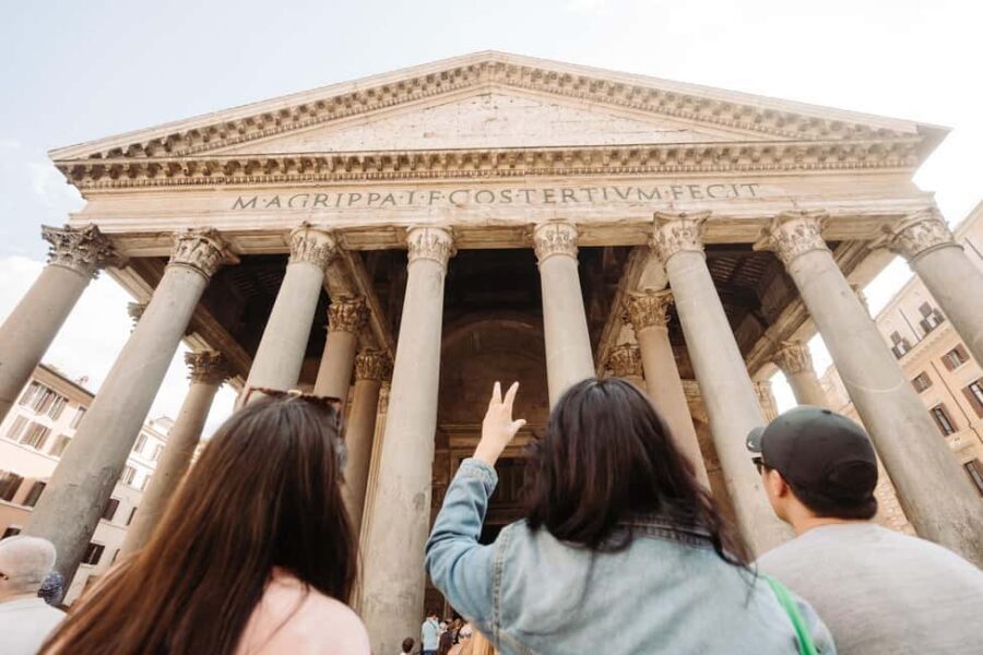 Rome: Colosseum, Vatican Museums & Historic Center in a Day - Sistine Chapel: the ceiling moment plus the timing details