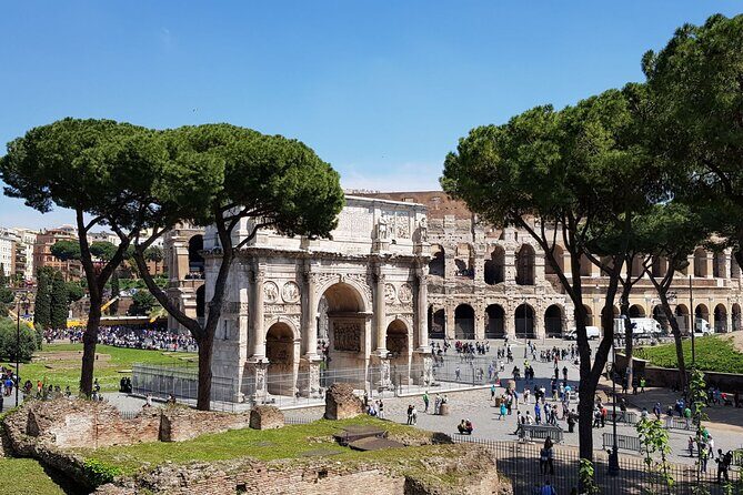 Rome Colosseum,Palatine Hill and Roman Forum Guided Tour - Roman Forum in 45 minutes: Julius Caesar and the Vestal Virgin