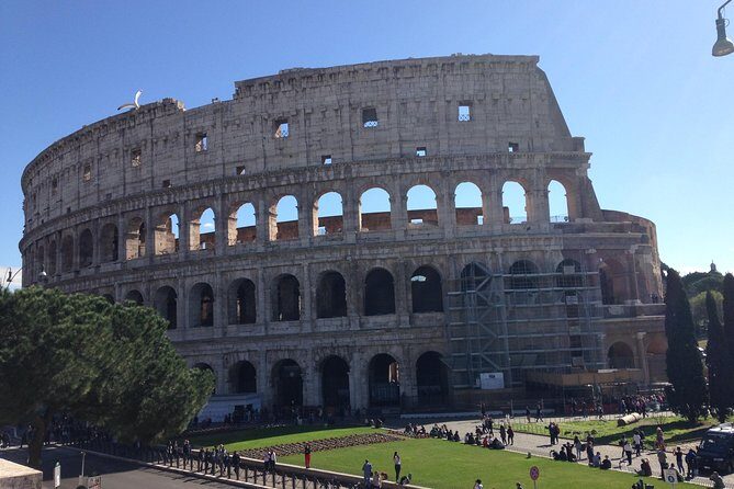 Rome in a day private Tour with Vatican Museums and taxi transfer - Piazza Navona and the Domitian Stadium Layer Beneath It