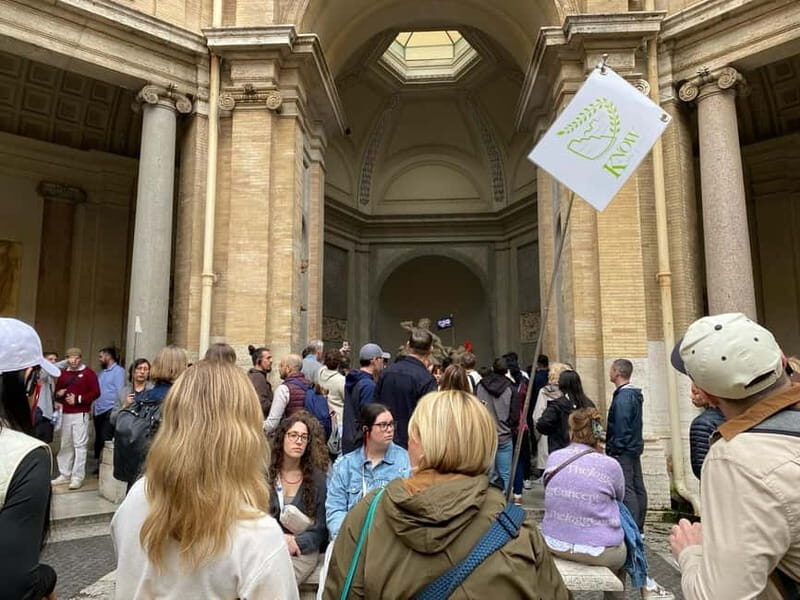Rome: Majesty of the Vatican Small-Group Walking Tour - Raphael’s School of Athens and Apollo Belvedere: What to Look For