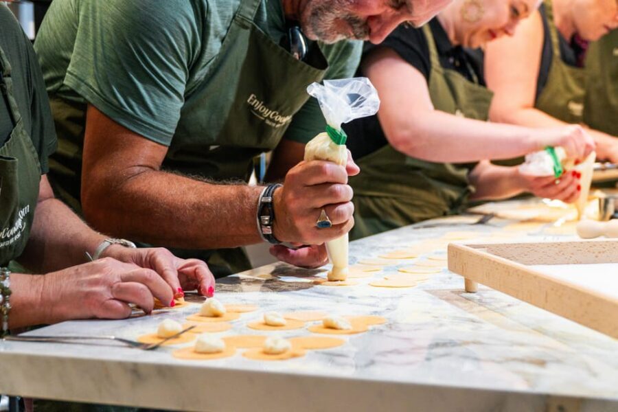 Rome: Pasta, Ravioli & Tiramisu Cooking Class by Colosseum - Best fit: beginners, food lovers, and date-night cooks