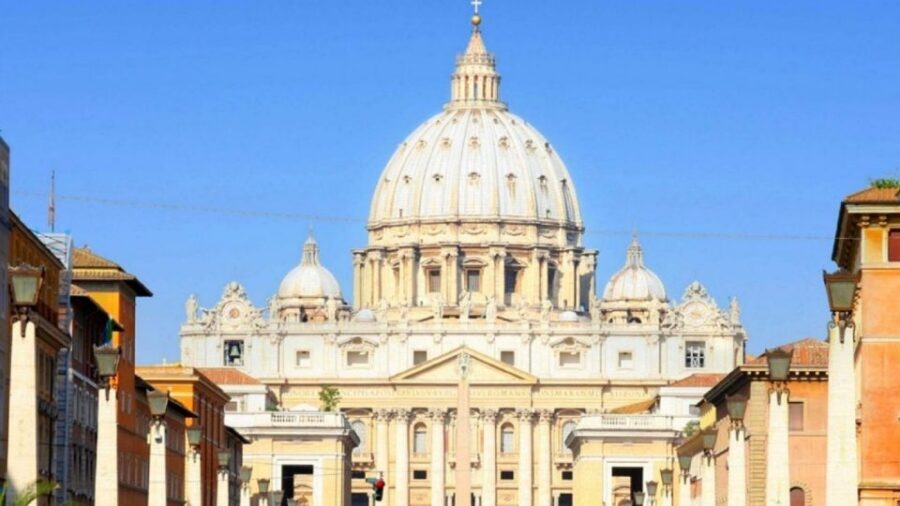 Rome: Private Day Tour with Transportation - Aventine Hill and the Keyhole view: 40 minutes of perspective