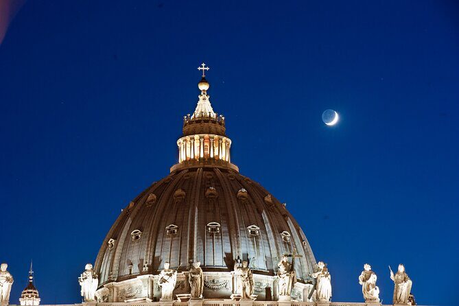 Rome: St Peter's Basilica and Papal Tombs Audio Guide - Bernini’s Baldacchino and the Dome Story: Where the Audio Adds Meaning