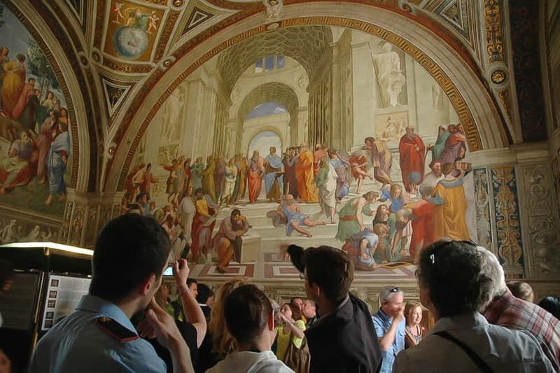 Rome: Vatican Early Morning Private Tour - Courtyard of the Pigna to the Cortile Ottagono: start strong