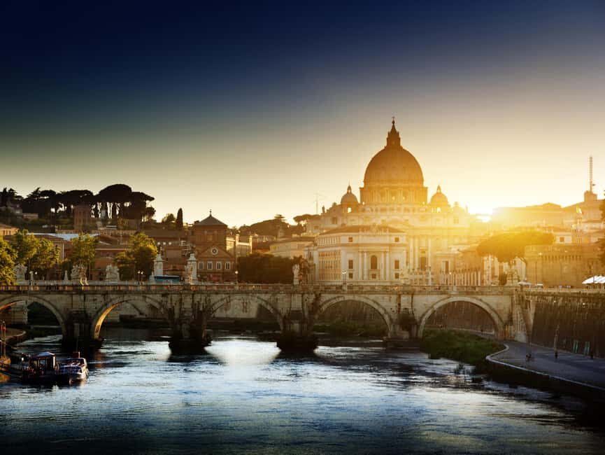 Rome: Vatican Museums and Sistine Chapel Guided Tour - Raphael Rooms: Where You Learn to Look