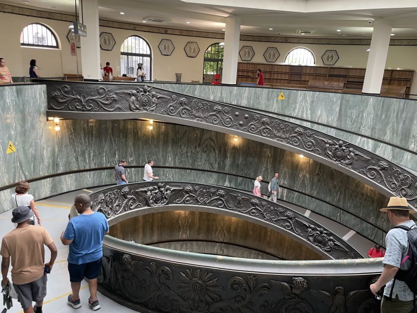 Rome: Vatican Museums, Sistine, and St. Peter's Private Tour - What’s included (and what it quietly changes)