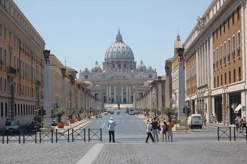 Rome: Vatican Museums, Sistine Chapel and St. Peter's Tour - Meeting at Caffè Vaticano and getting your entry ticket ready