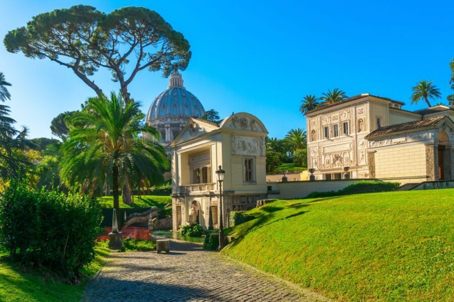 Rome: Vatican Museums & Sistine Chapel Guided Tour - Raphael Rooms: When the Art Gets Close-Up
