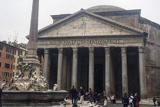 Rome Walking Tour - St. Peter’s Square: Start With the Center of the Vatican World