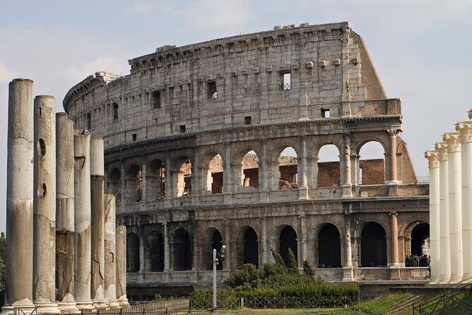 ROME:COLOSSEUM EXPRESS GLADiATOR ARENA SMALL GROUP/PRIVATE TOUR - Meeting Points, ID Rules, and How Not to Miss Your Slot