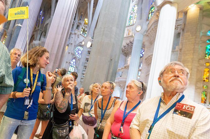 Sagrada Familia Guided Tour with Skip The Line Access - Small-Group Upgrade (Up to 9): More Questions, Less Chaos