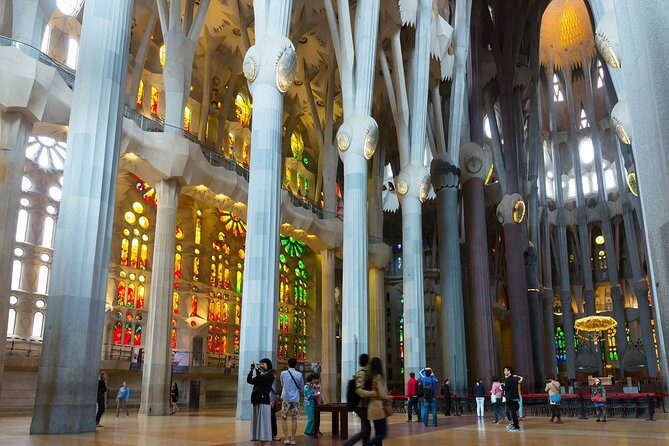 Sagrada Familia Private Tour in Barcelona - Where You Meet and How the Timing Works