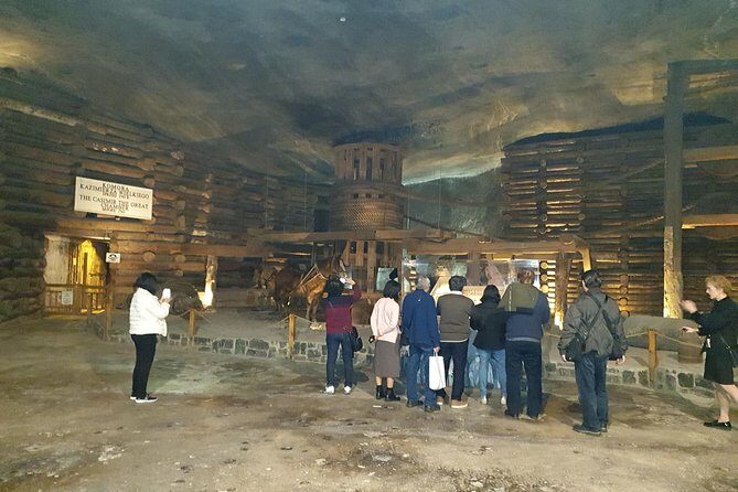 Salt Mine Tour and Krakow City Tour in one day - Kanonicza Street and the nearby churches: Krakow’s oldest layers up close