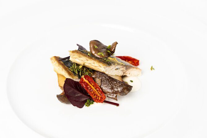 Seafood Lunch & Wine Tasting with Scenic Golf Cart Tour - Bosco de’ Medici Winery and the Pompeii-Style Contrast