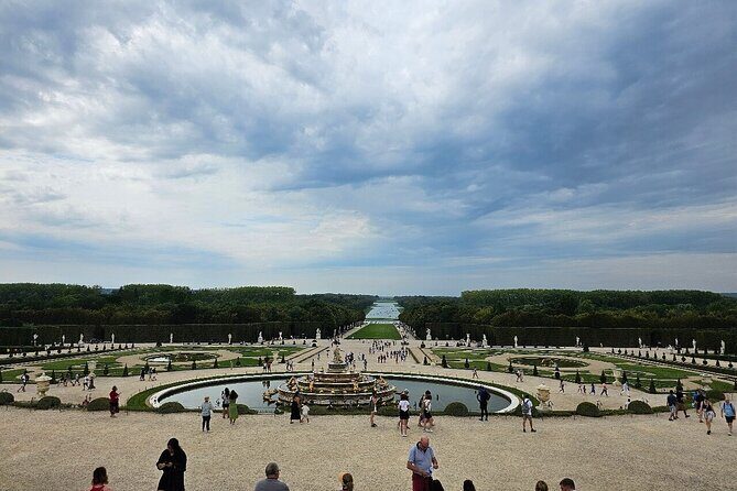 Self-Guided Tour to the Versailles with Timed Entry Ticket - Inside the Palace: Louis XIV Power and the Hall of Mirrors
