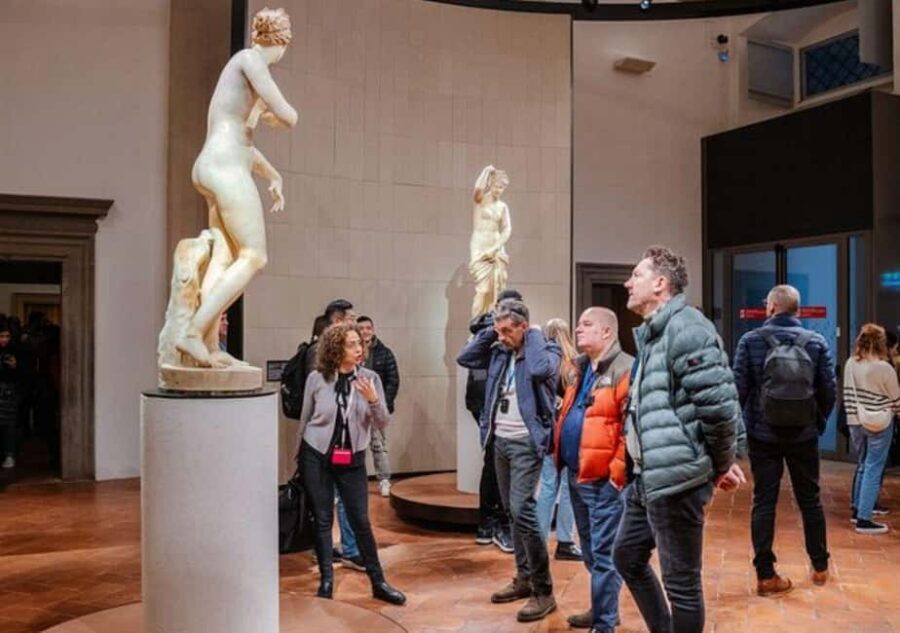 Semi Private Uffizi Gallery Guided Tour in Florence - Brunelleschi Connection: Seeing Renaissance Ideas, Not Just Paintings