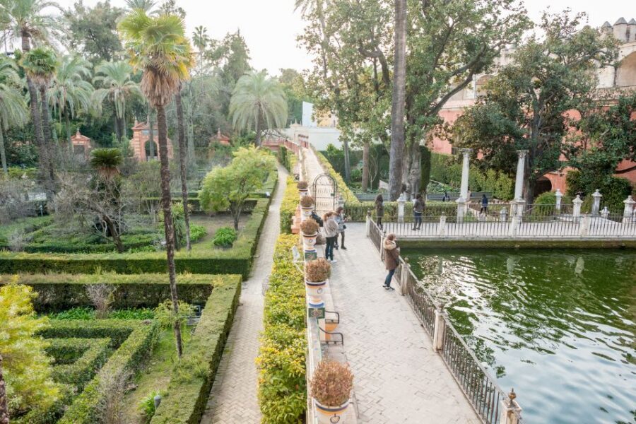 Seville: Alcazar Guided Tour with Entrance - UNESCO World Heritage isn’t just a label here
