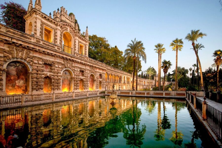 Seville: Alcazar Skip-the-Line Guided Tour with Tickets - The guided route: how you move through 11 centuries