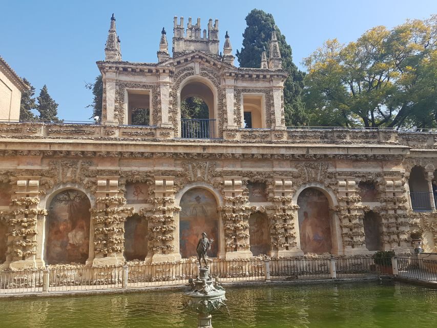 Seville: Alcázar Tour with Tickets Included - Mudéjar palace rooms: why plasterwork and symbolism matter