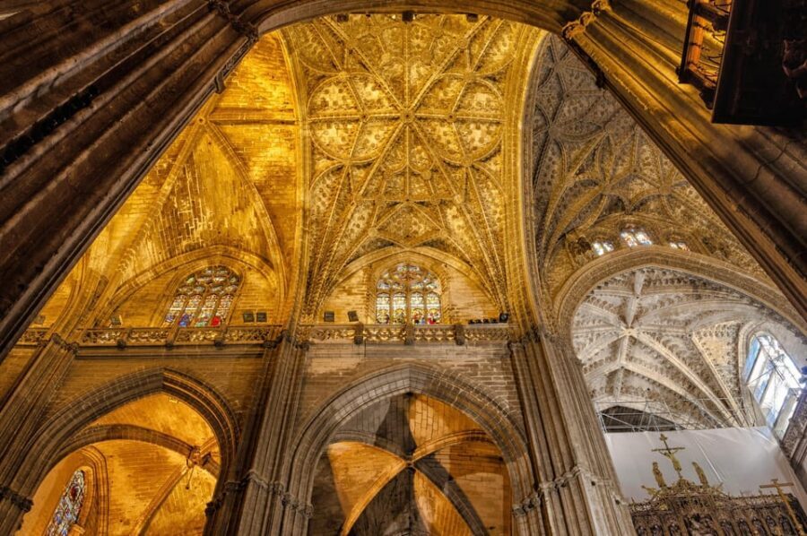Seville: Cathedral & Alcázar Guided Tour with River Cruise - Open Cruise Ticket: A Scheduling Advantage That Can Save Your Day