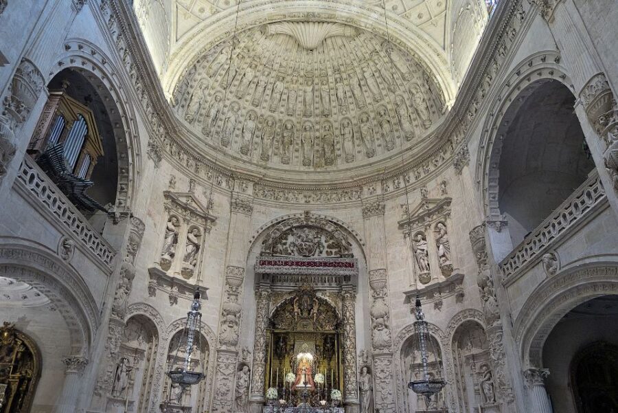 Seville: Cathedral, Giralda, and Alcazar Guided Tour - What’s included vs. what you’ll do on your own
