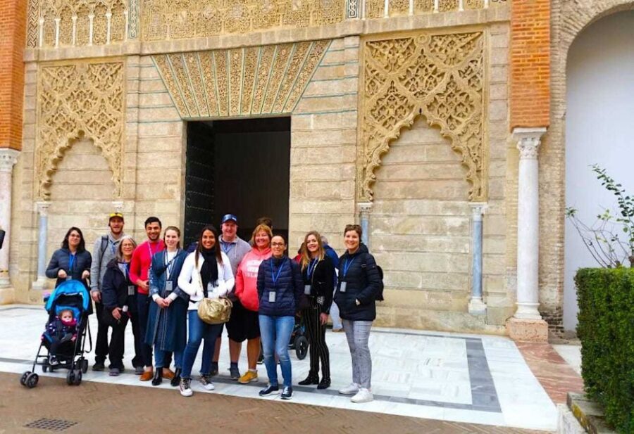 Seville: Cathedral, Giralda, and Royal Alcázar Guided Tour - Seville Cathedral: the world’s largest Gothic wow-factor plus a real dress code
