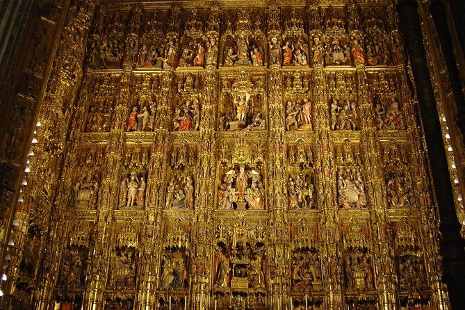 Seville Guided Tour into Alcazar and Cathedral Skip the Line - Small-group comfort: not a crowd, but still a timed visit