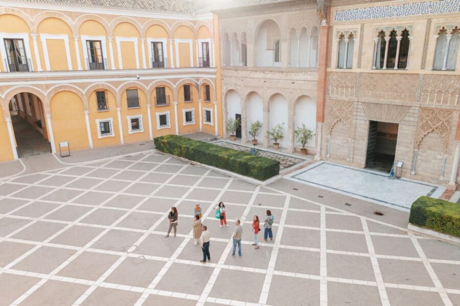 Seville: Guided Walking Tour with Alcazar & Cathedral Access - Santa Cruz streets and the old Jewish Quarter story stop