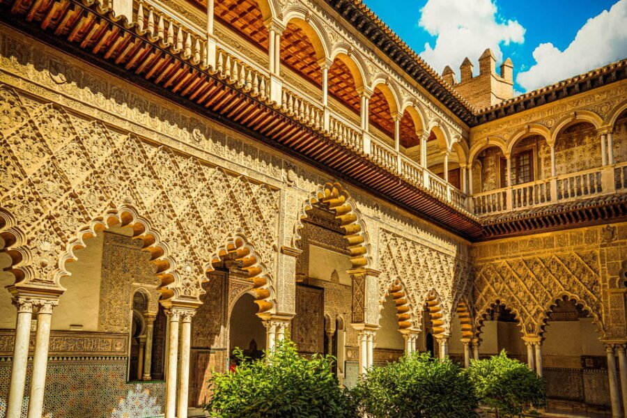 Seville: Priority Access Cathedral, Giralda & Alcázar Tour - Key Things That Make This Tour Worth Your Time