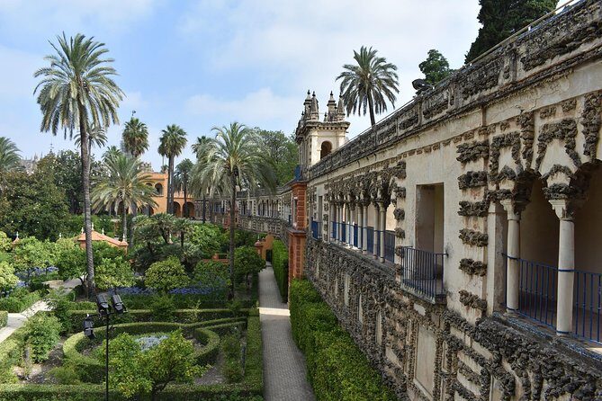 Seville Private Tour to the Royal Alcazar and Cathedral - Royal Alcázar and Seville Cathedral: why doing them in one hit works