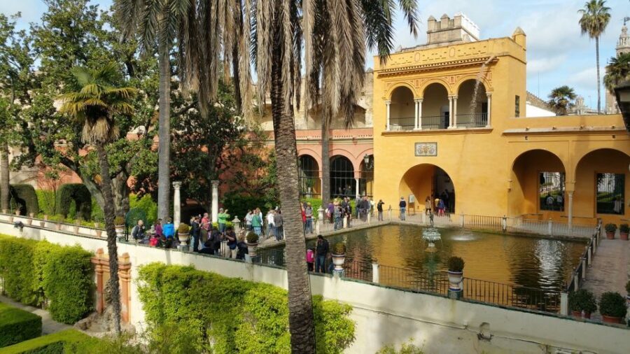 Seville: Real Alcazar of Seville Guided Tour and Ticket - Why This Palace Still Matters: Islamic to Gothic to Renaissance