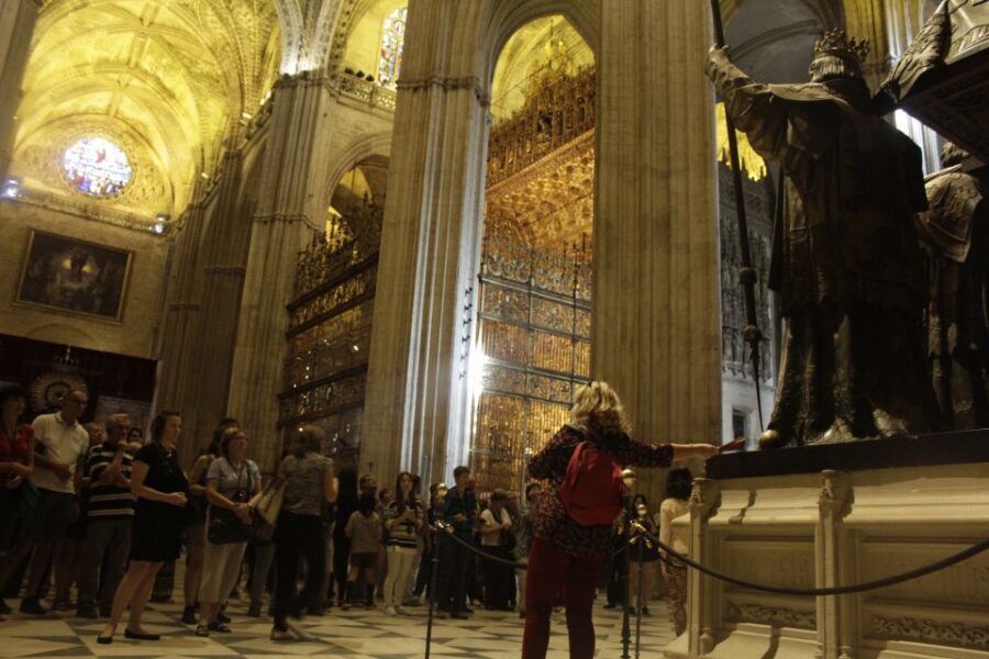 Seville: Royal Alcazar, Cathedral and Giralda Tower Tour - Should You Book This Tour of Royal Alcázar, Seville Cathedral, and the Giralda?