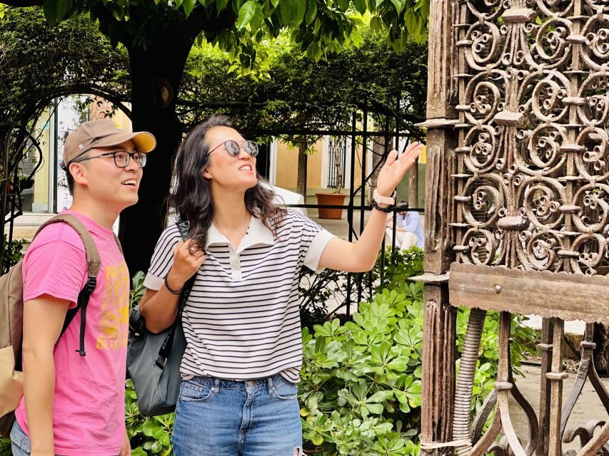 Seville: Royal Alcazar Guided Tour - Languages and who this tour suits best