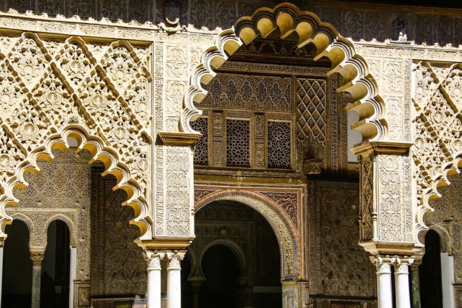 Seville: Small-Group Alcázar Guided Tour & Entry Ticket - Key takeaways before you go